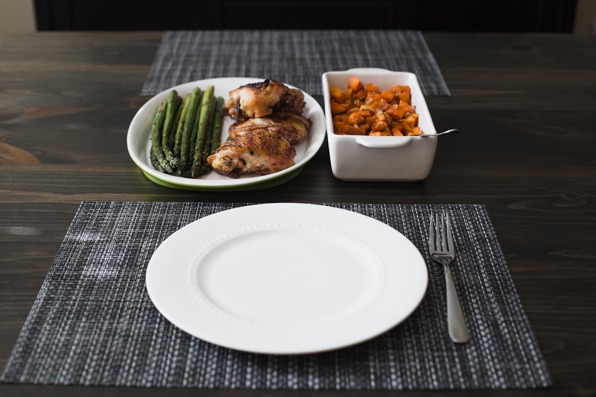 Grilled protein with vegetables